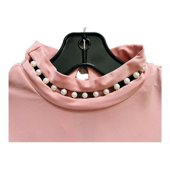 AUW pastel pink top S short ruched sleeves turtleneck faux pearl detail buttons - Picture 6 of 12